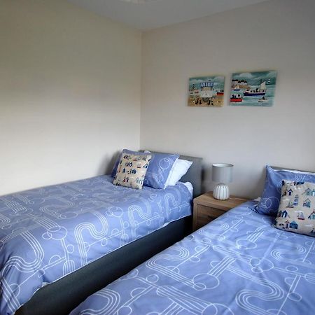 The Neuk- Contemporary Coastal Apartment 앤스투루더 외부 사진